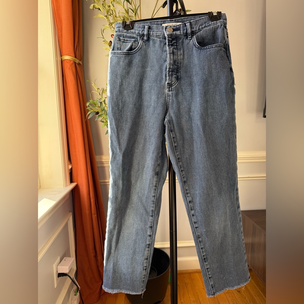 Pacsun High Rise Medium‎ Wash Straight Leg Raw Hem Blue Jeans Womens Size 26